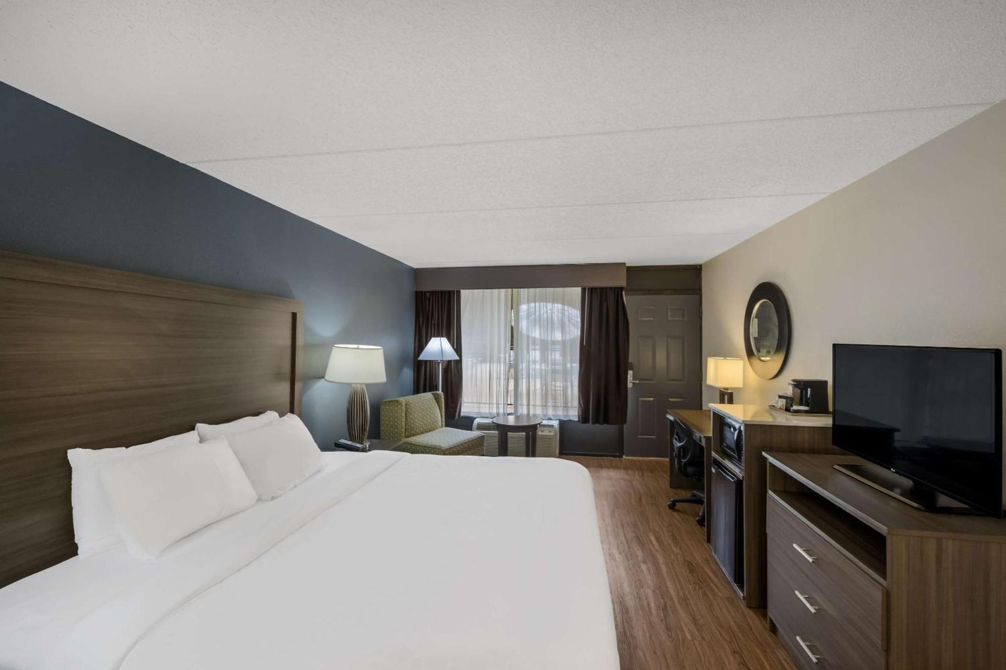 Quality Inn Asheville Airport Fletcher Exteriör bild