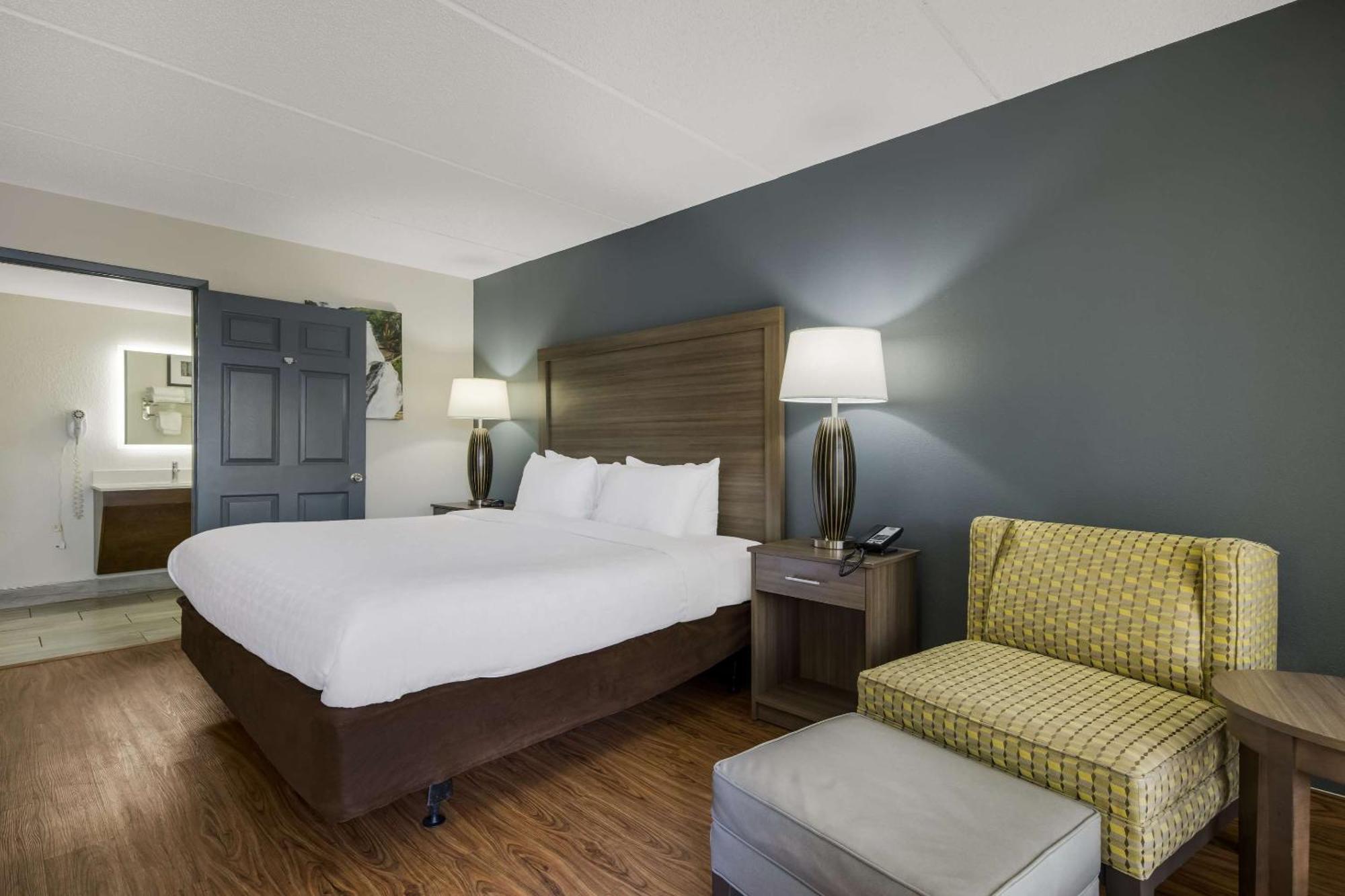 Quality Inn Asheville Airport Fletcher Exteriör bild