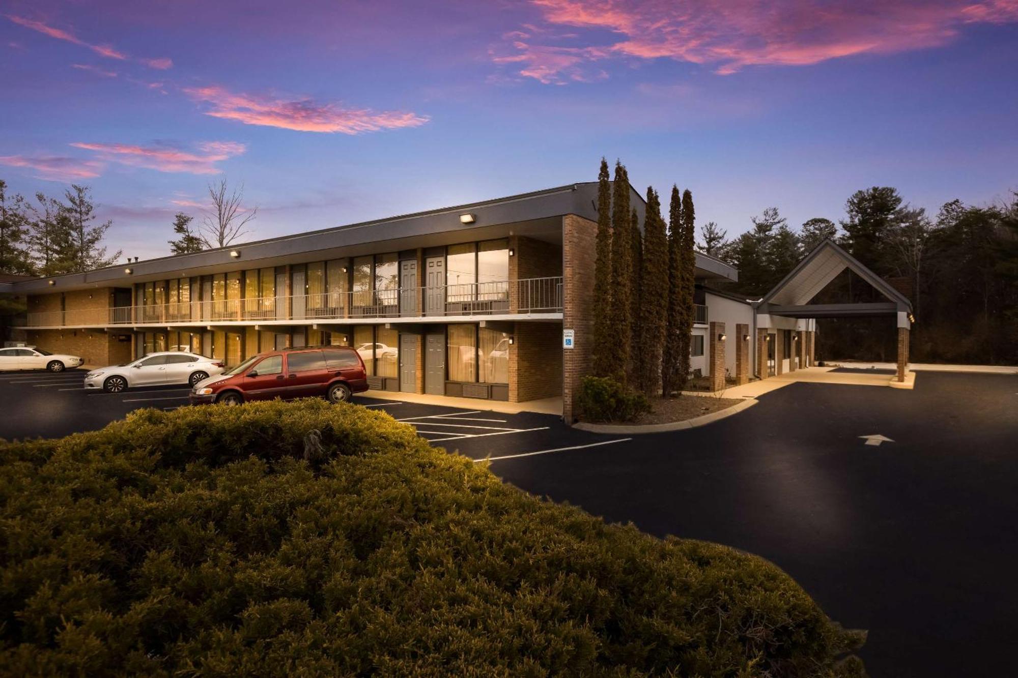 Quality Inn Asheville Airport Fletcher Exteriör bild