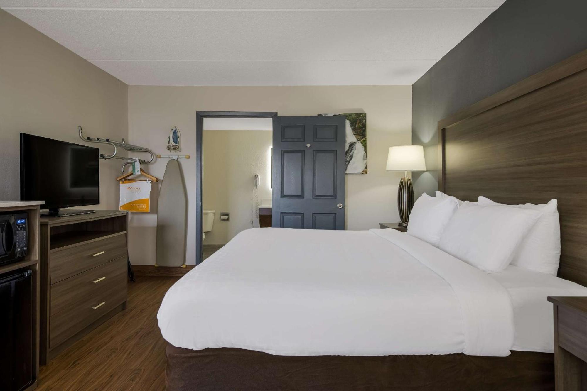 Quality Inn Asheville Airport Fletcher Exteriör bild